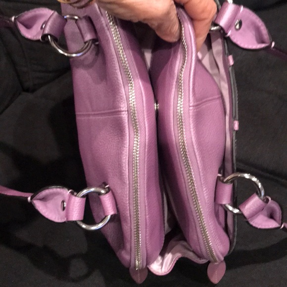 Coach Leather Bag size 13x9x5 - Picture 4 of 8